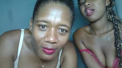 Snapshot of florencia011 chatting on 23, 1, 2025 florencia011 online show from 23, 1, 2025