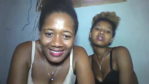 Snapshot of florencia011 chatting on 3, 2, 2025 florencia011 online show from 3, 2, 2025