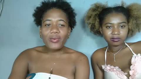 Snapshot of florencia011 chatting on 7, 2, 2025 florencia011 online show from 7, 2, 2025