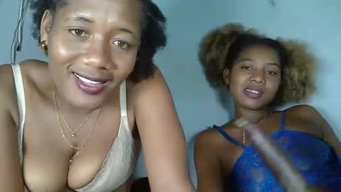 Snapshot of florencia011 chatting on 9, 2, 2025 florencia011 online show from 9, 2, 2025