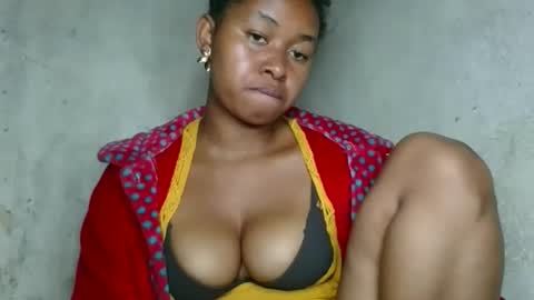 florencia011 online show from 31, 10, 2025