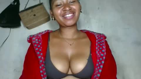 florencia011 online show from 10, 11, 2025