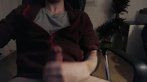 Snapshot of florent_paris chatting on 9, 2, 2025 Florent online show from 9, 2, 2025