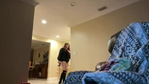 Snapshot of floridabaddie69 chatting on 9, 8, 2026 floridabaddie69 online show from 9, 8, 2026
