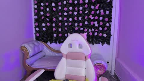 Snapshot of flower_dulce chatting on 6, 2, 2025 Dulce online show from 6, 2, 2025