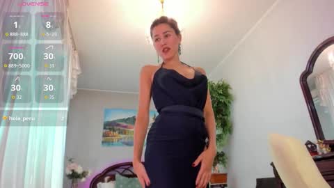 Snapshot of flower_nicole chatting on 8, 10, 2025 Nicole online show from 8, 10, 2025