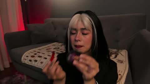 Its a pleasure to meet you. Im Flower. Help me reach 1k. Follow me. online show from 27, 2, 2026