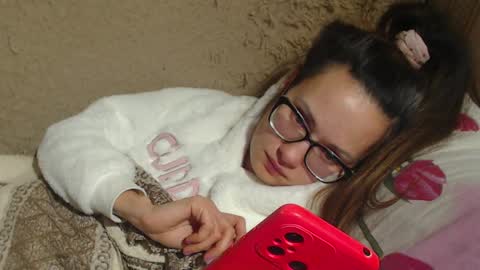 say meow and send tip  online show from 14, 12, 2024