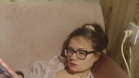 say meow and send tip  online show from 16, 12, 2025