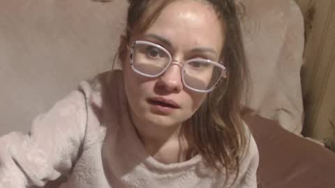 say meow and send tip  online show from 12, 4, 2026