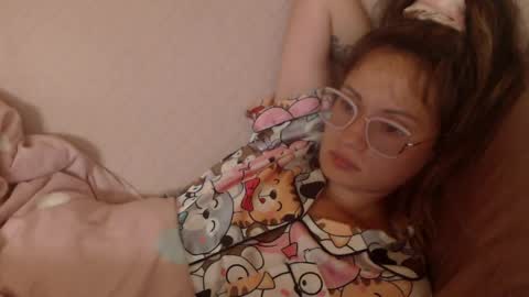 say meow and send tip  online show from 3, 6, 2026