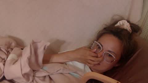 Snapshot of flowercandydoll chatting on 23, 6, 2026 say meow and send tip online show from 23, 6, 2026
