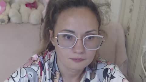 Snapshot of flowercandydoll chatting on 5, 7, 2026 say meow and send tip online show from 5, 7, 2026