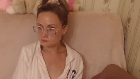 Snapshot of flowercandydoll chatting on 16, 7, 2026 say meow and send tip online show from 16, 7, 2026