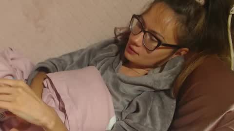 say meow and send tip  online show from 29, 9, 2025