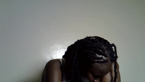 Snapshot of flowerdiva002 chatting on 25, 11, 2025 flowerdiva002 online show from 25, 11, 2025