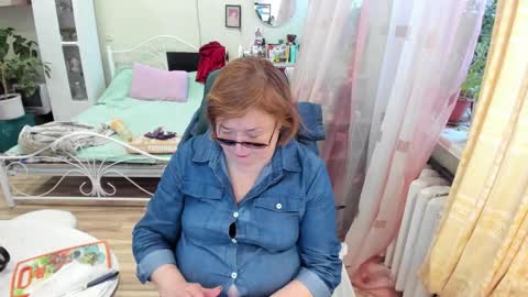 Flowerlower online show from 27, 2, 2026