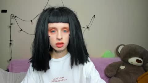 Snapshot of flowerofsin2001 chatting on 14, 9, 2025 Flower online show from 14, 9, 2025