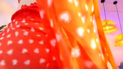  FLUFFY BUBBLE  online show from 22, 4, 2026