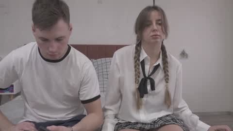 Fluffy and Krut online show from 9, 12, 2024