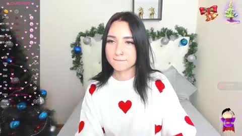 Snapshot of flufyfoxx chatting on 25, 12, 2024 Lina online show from 25, 12, 2024