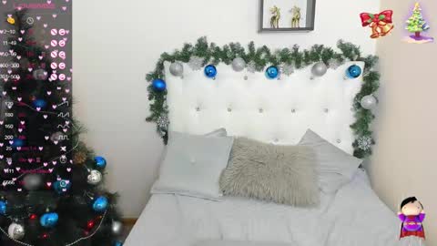 Snapshot of flufyfoxx chatting on 30, 12, 2024 Lina online show from 30, 12, 2024