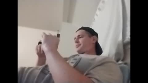 Snapshot of flybuy2525 chatting on 7, 10, 2025 flybuy2525 online show from 7, 10, 2025