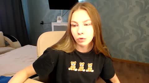 Molli  Ready for any play with you. Hottest show in pvt  Help a student earn big tokens  online show from 15, 4, 2026