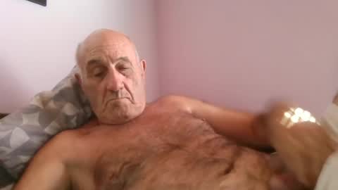 Snapshot of follador1001 chatting on 22, 6, 2026 follador1001 online show from 22, 6, 2026