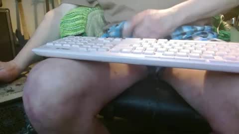 Snapshot of fooman103 chatting on 21, 4, 2026 Fooman1007 online show from 21, 4, 2026