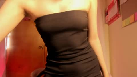 Snapshot of forbidden_candy_ chatting on 23, 5, 2026 forbidden candy online show from 23, 5, 2026