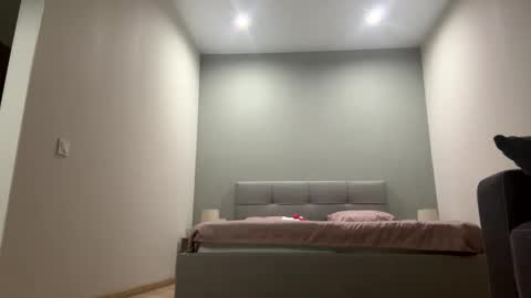 Snapshot of forbiddennvelvet chatting on 10, 11, 2025 forbiddennvelvet online show from 10, 11, 2025