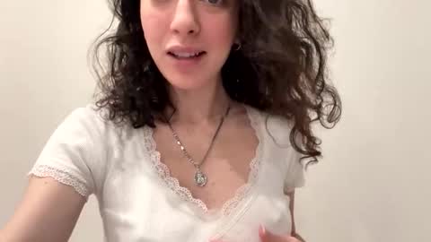 Snapshot of forbiddennvelvet chatting on 15, 11, 2025 forbiddennvelvet online show from 15, 11, 2025