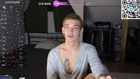 Snapshot of forever_eren chatting on 23, 11, 2025 forever_eren online show from 23, 11, 2025