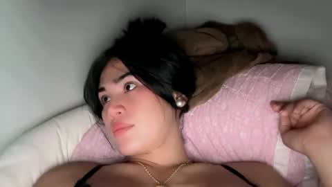 KHATRINA STACIE MARIE online show from 5, 12, 2025