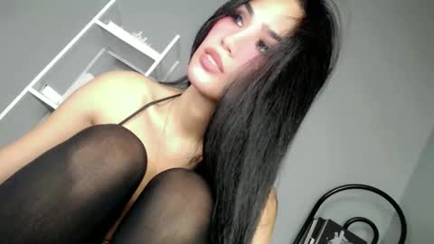 Snapshot of forget_me_not69 chatting on 11, 6, 2026 KHATRINA STACIE MARIE online show from 11, 6, 2026