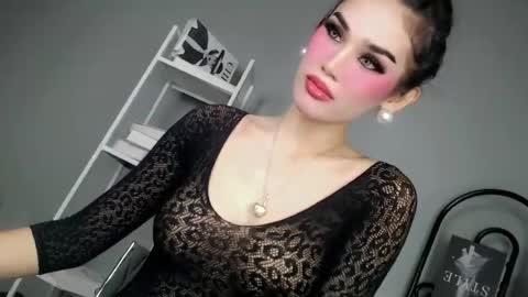 Snapshot of forget_me_not69 chatting on 17, 6, 2026 KHATRINA STACIE MARIE online show from 17, 6, 2026