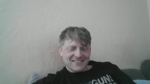 Snapshot of forgotten_lover chatting on 27, 3, 2026 forgotten_lover online show from 27, 3, 2026