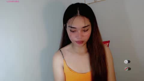 girl online show from 2, 3, 2026