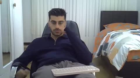 Snapshot of fortiori8 chatting on 12, 11, 2025 fortiori8 online show from 12, 11, 2025