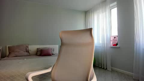 Kira online show from 10, 9, 2025