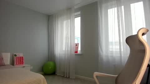 Kira online show from 16, 9, 2025