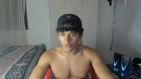 Snapshot of fox_evans chatting on 10, 5, 2026 Fox online show from 10, 5, 2026