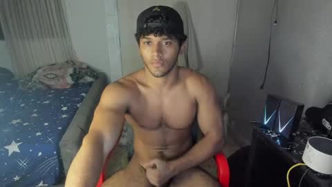 Snapshot of fox_evans chatting on 28, 5, 2026 Fox online show from 28, 5, 2026
