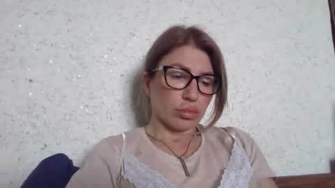 fox_red_lady7 online show from 22, 2, 2026