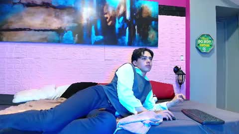 Snapshot of fox_white_ chatting on 19, 6, 2026 . FOX WHITE . online show from 19, 6, 2026