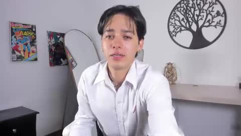 Snapshot of fox_white_ chatting on 7, 7, 2026 . FOX WHITE . online show from 7, 7, 2026