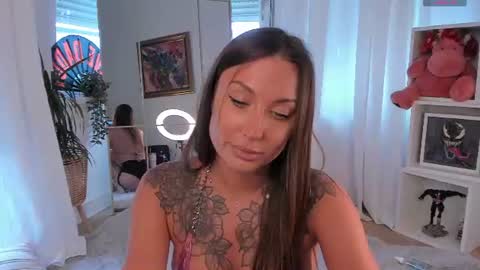 Snapshot of foxe_sailey chatting on 8, 7, 2026 Fox love you online show from 8, 7, 2026