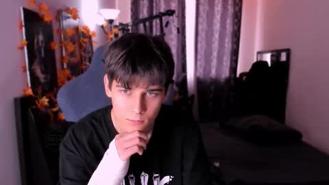 Snapshot of foxicfu chatting on 3, 12, 2025 Foxicfu online show from 3, 12, 2025