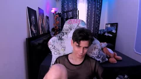 Foxicfu online show from 6, 3, 2026